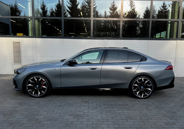BMW i5 cena 582900 przebieg: 5, rok produkcji 2023 z Nowy Targ małe 191
